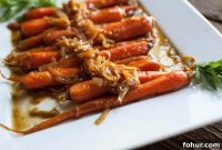 How to Make Vanilla Bean Glazed Carrots