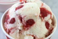 No-Churn Cherry Cheesecake Ice Cream Recipe