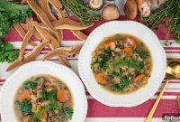 Reishi Mushroom Soup with Carrots and Kale for Immunity