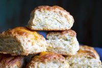 Flaky Cheddar Biscuits Recipe