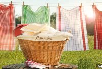 How to Hang Clothes on a Clothesline to Prevent Wrinkles