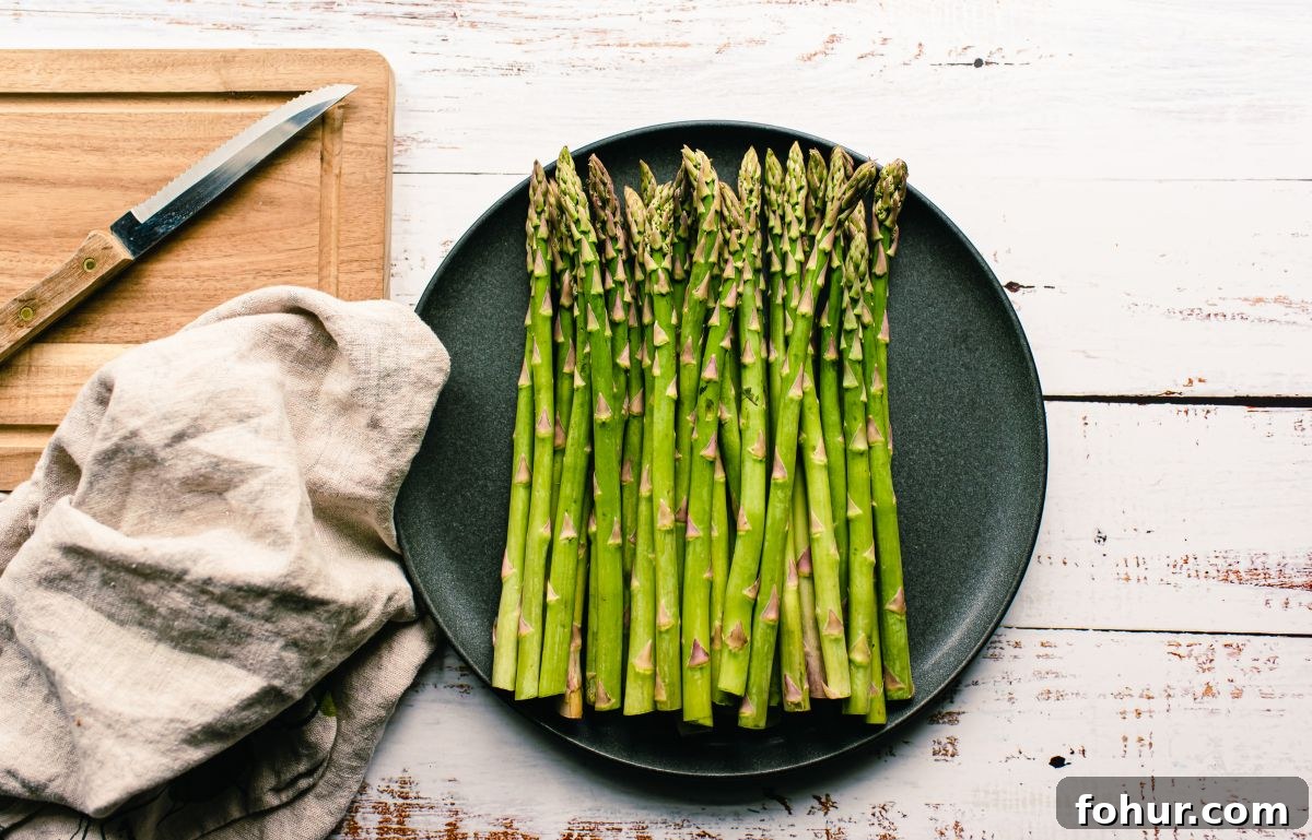 Pregnancy Grocery List: 41 Essentials for Expectant Moms 33 asparagus