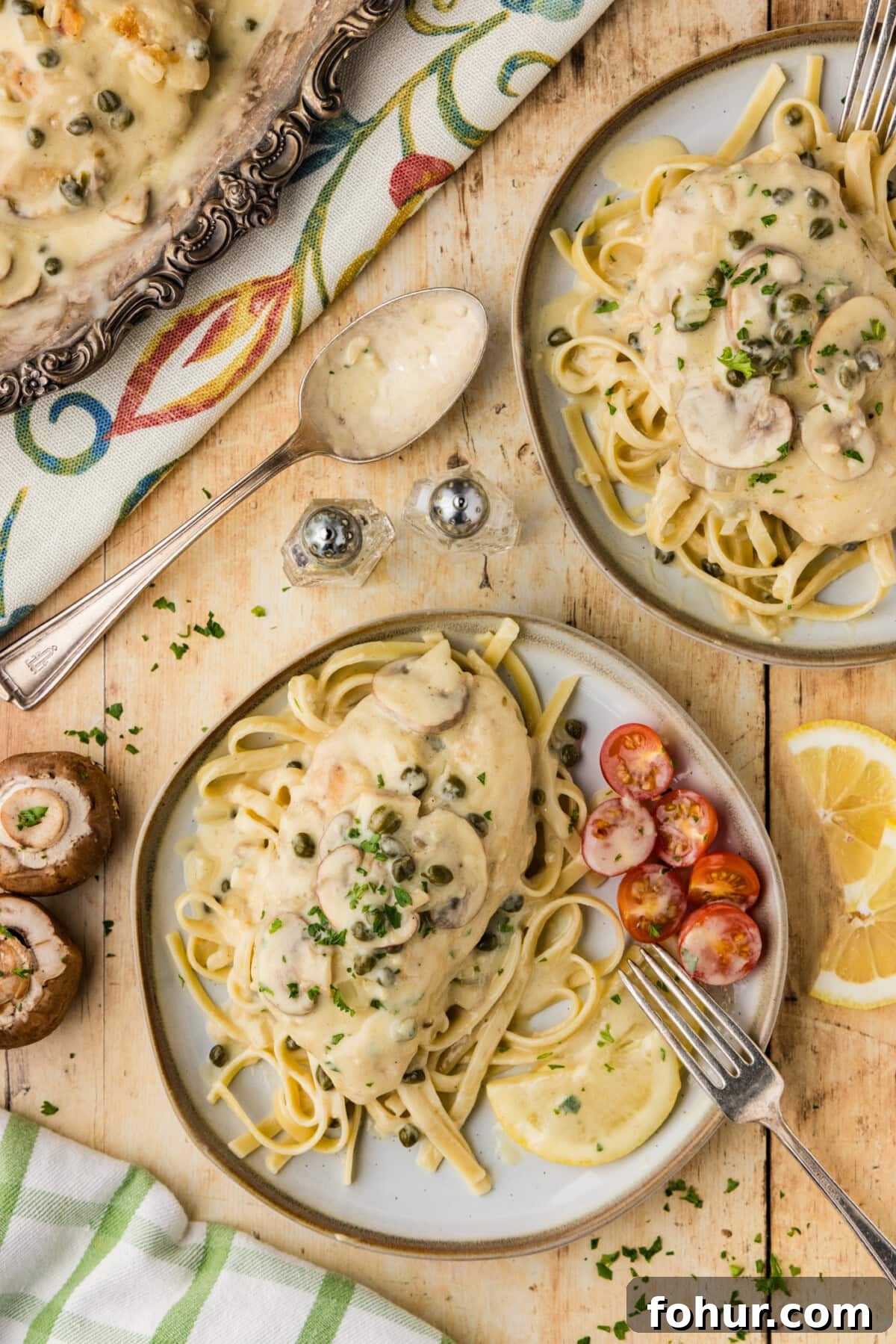 Crispy Chicken Scallopini with Lemon Butter Sauce 2 Chicken Scallopini on plates