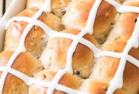 Hot Cross Buns Recipe for Easter Morning