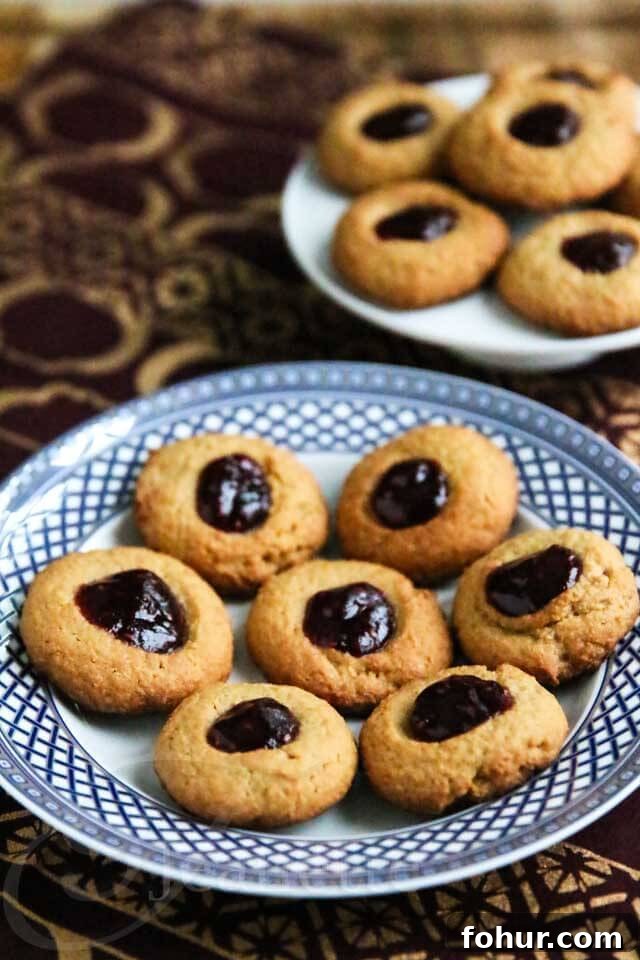 Peanut Butter and Jelly Quinoa Oat Thumbprint Cookies Recipe 5 Peanut Butter and Jelly Thumbprint Quinoa Oat Cookies