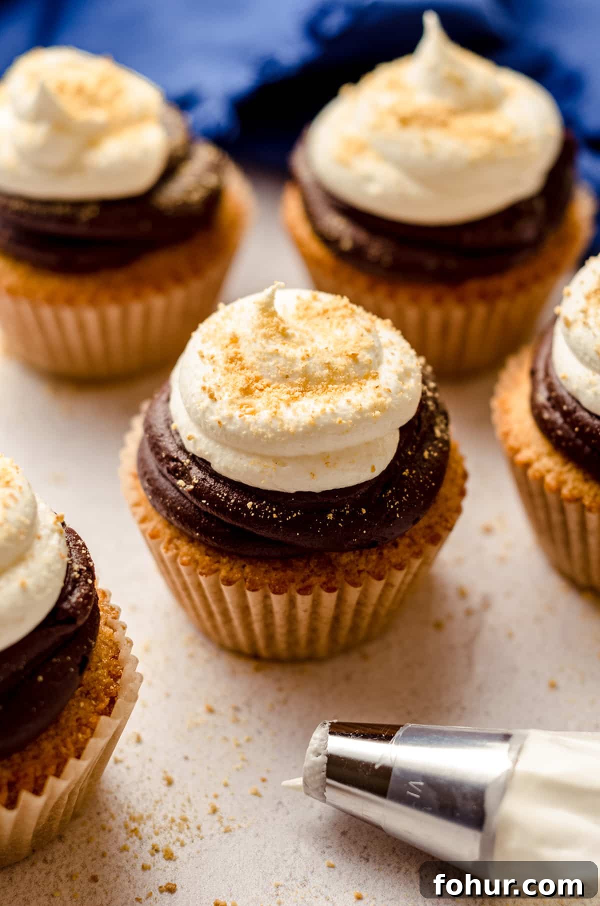 Decadent S'mores Cupcakes with Toasted Marshmallow Frosting 4 s'mores cupcakes