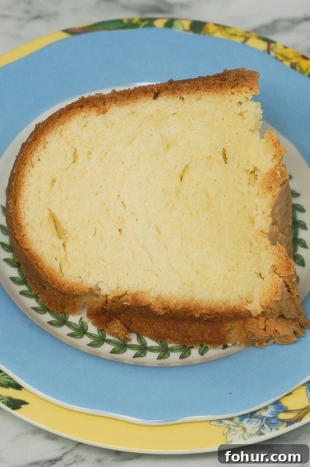 Classic Southern Cream Cheese Pound Cake Recipe 6 cold oven pound cake with cream cheese
