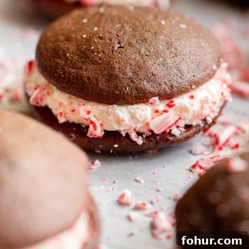 Chocolate Peppermint Whoopie Pies