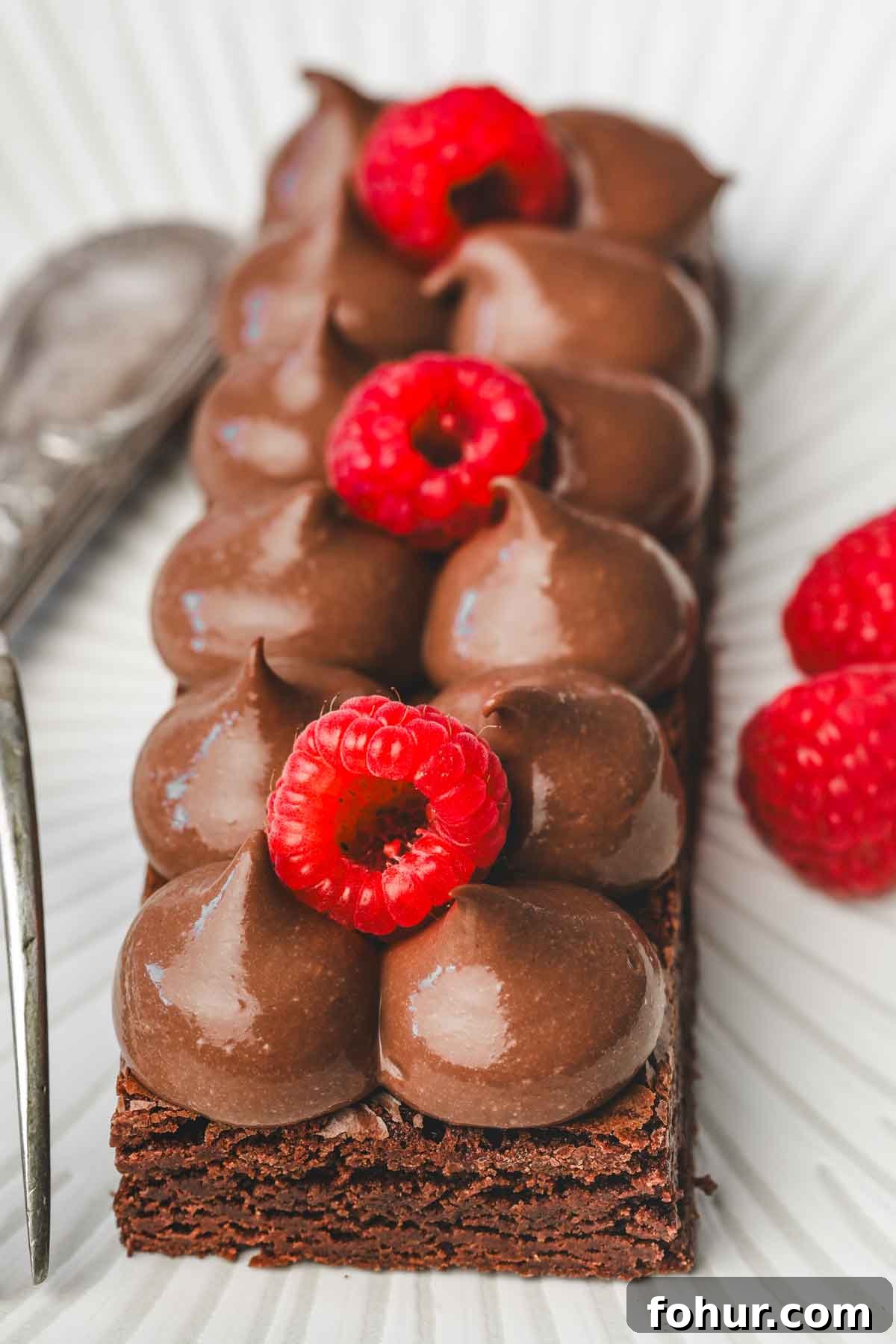 Silky Chocolate Cremeux Recipe (Chocolate Custard) 14 Brownie decorated with chocolate crémeux