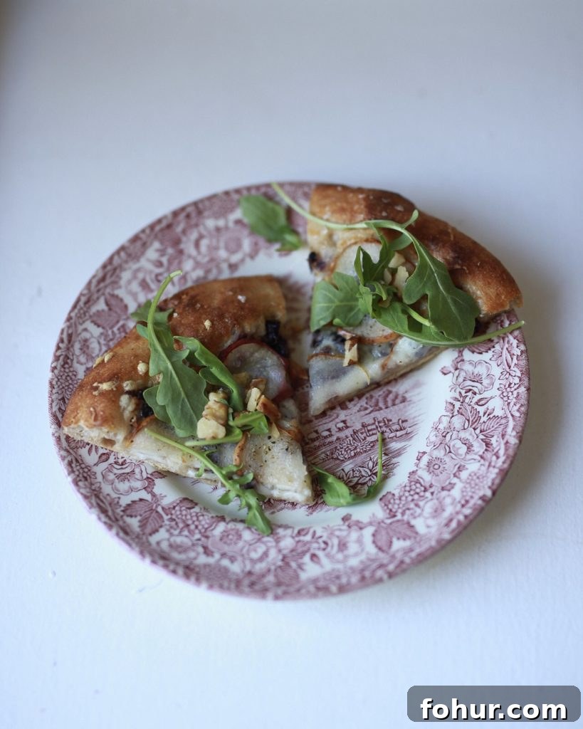 Pear, Manchego and Caramelized Onion Sourdough Pizza 6 img 792 5