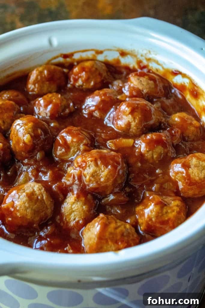 Slow Cooker Spicy Hawaiian Meatballs with Sweet Pineapple Glaze 3 Slow Cooker Spicy Hawaiian Meatballs
