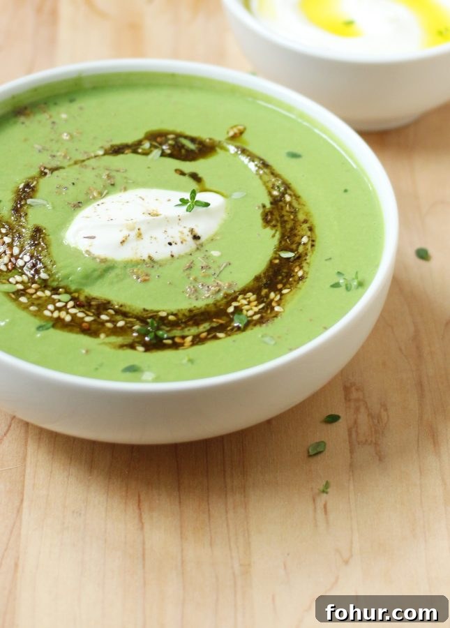 Spinach and Cauliflower Soup with Za'atar Oil Recipe Video 2 Velvety Spinach, Cauliflower, and Tahini Soup with Za’atar Oil